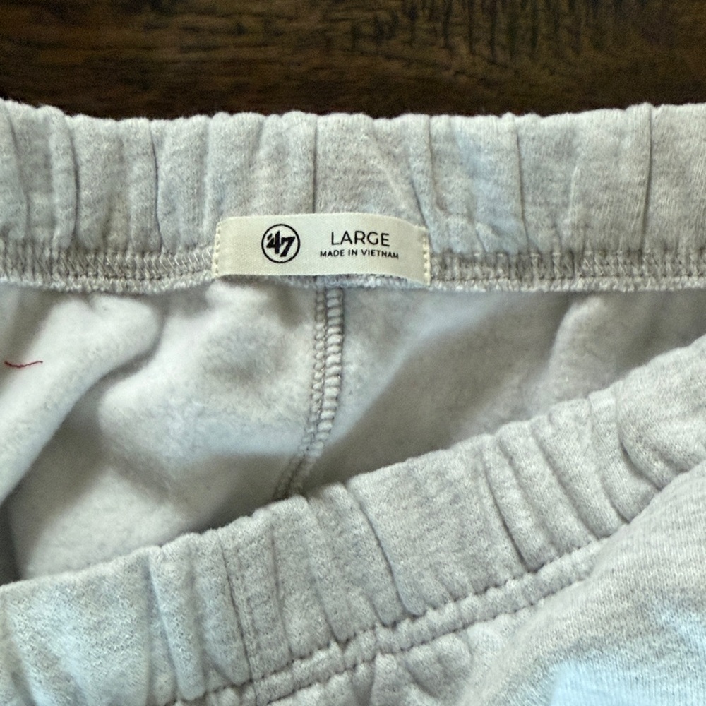 ‘47 brand NFL Minnesota Vikings NWT Women’s grey sweatpants L - Picture 2 of 8